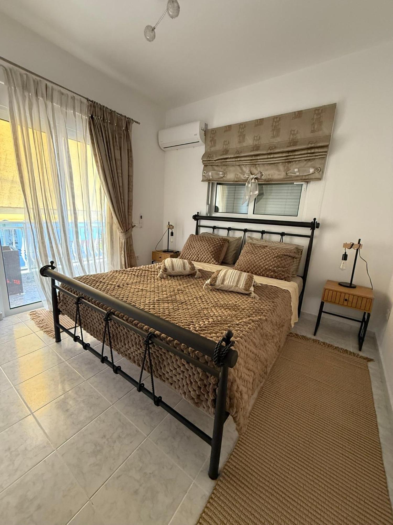 Katsaras House 3 Cozy Bedrooms *