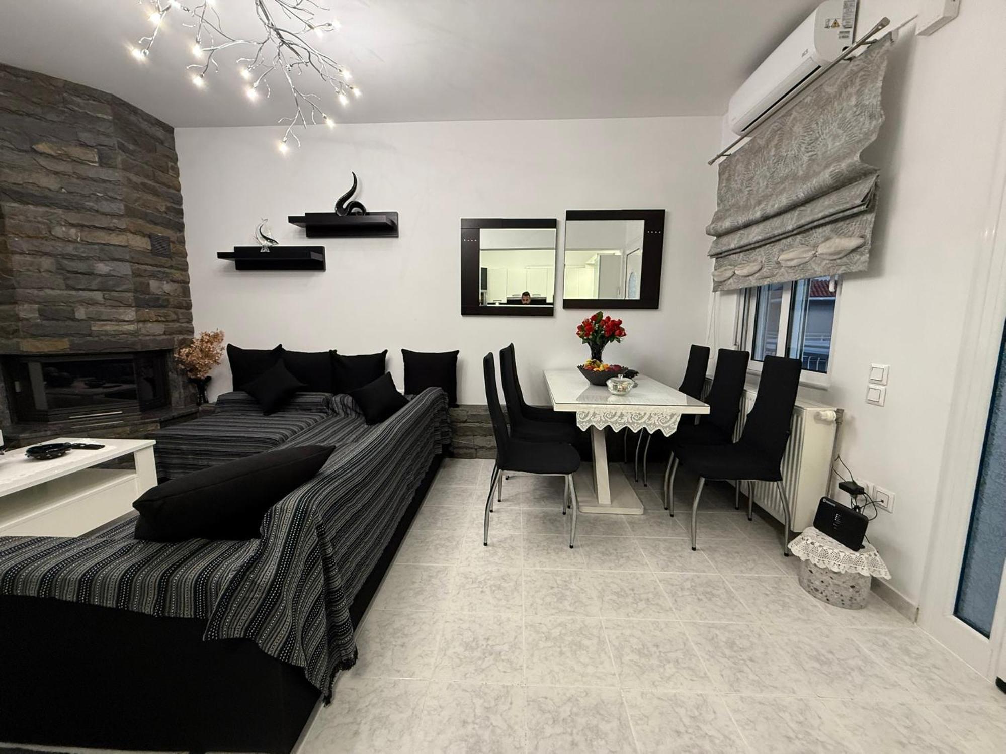 Katsaras House 3 Cozy Bedrooms * Kremastí