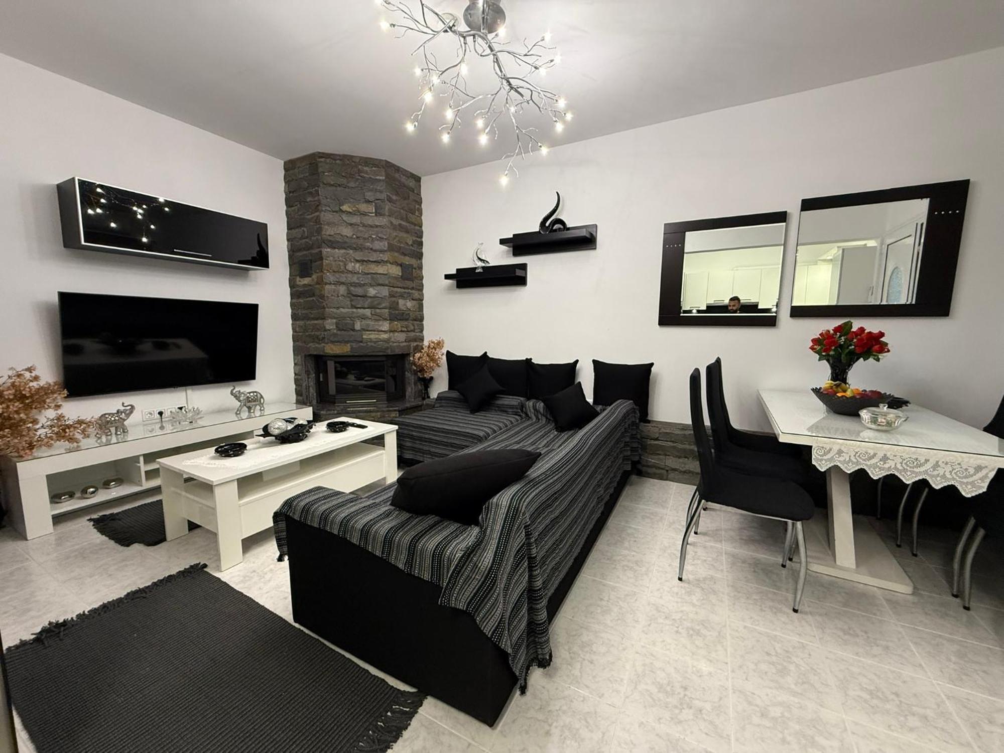 Katsaras House 3 Cozy Bedrooms *